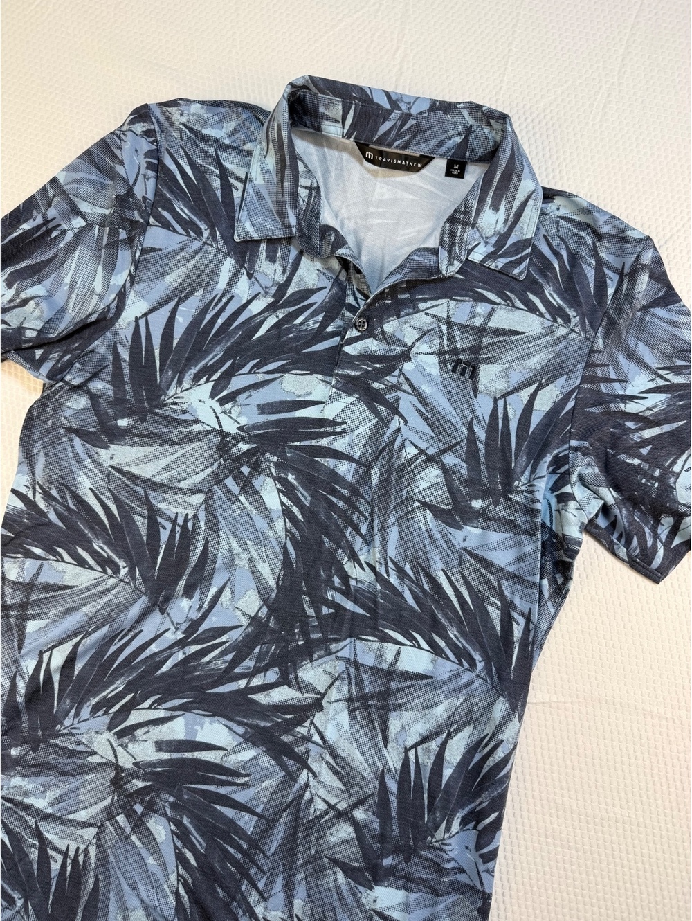 TravisMathew Forest Reserve Polo Mens M Blue Palm Floral Golf Stretch 1MAA035